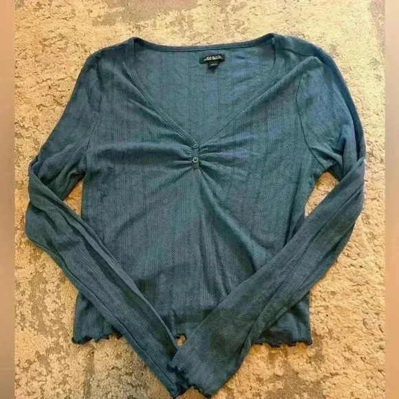 Wild Fable Large Blue Top - Picture 1 of 2
